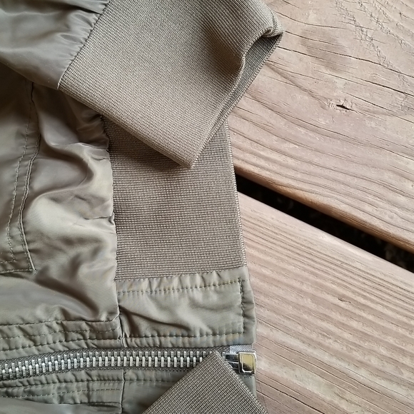 LIKE NEW Free People Bomber Jacket - Picture 5 of 7